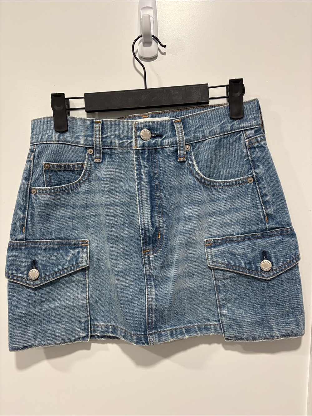 Denim Forum Light Blue Cargo Denim Mini Skirt
Size 24